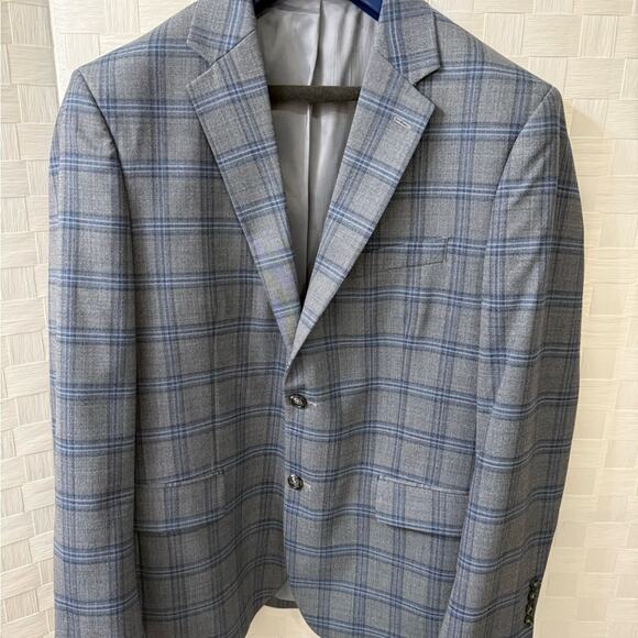 Jos. A. Bank Gray and Blue Sport Coat with Windowpane Pattern - Picture 1 of 6